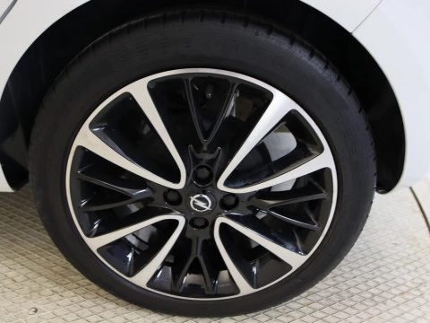 Opel CORSA 1.4 DESIGN LINE GLP 5P