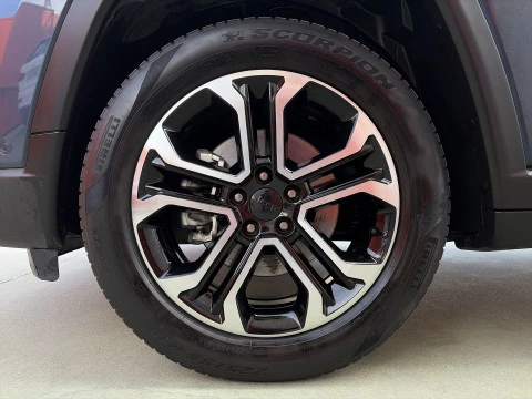 Jeep Compass 1.3 Gse Limited 4x2 FWD 96 kW (130 CV)