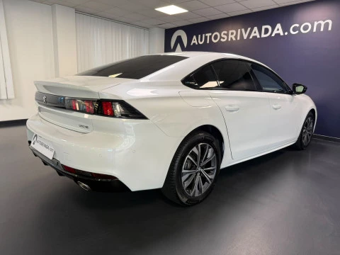 Peugeot 508 Hybrid 5P Allure HYBRID 225 e-EAT8