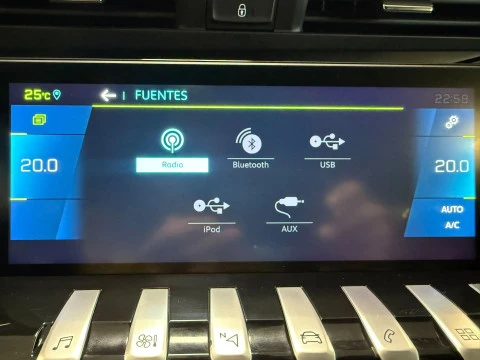 Peugeot 508 Hybrid 5P Allure HYBRID 225 e-EAT8