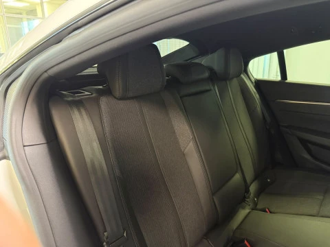 Peugeot 508 Hybrid 5P Allure HYBRID 225 e-EAT8
