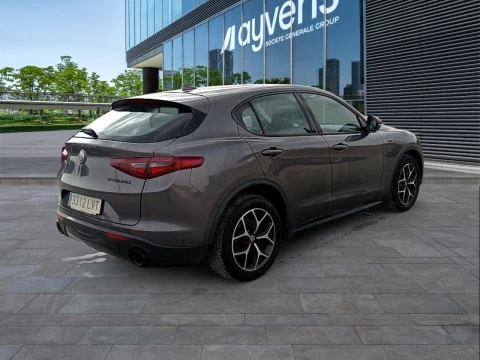 Alfa Romeo Stelvio 2.2 Diésel 140kW (190CV) Sprint RWD