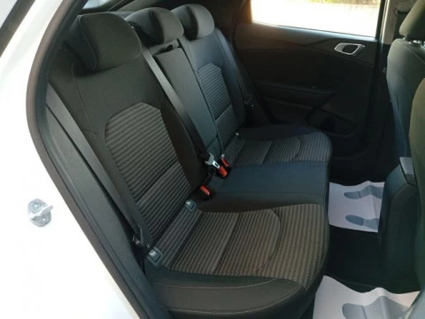 Kia XCeed 1.6 MHEV iMT Drive 100kW (136CV)
