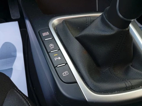 Kia XCeed 1.6 MHEV iMT Drive 100kW (136CV)
