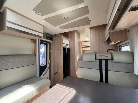 GIOTTILINE SIENA 390 SIENA 390 PRIVILEGE