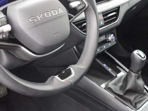 Skoda Kamiq 1.0 TSI 85KW SELECTION 115 5P
