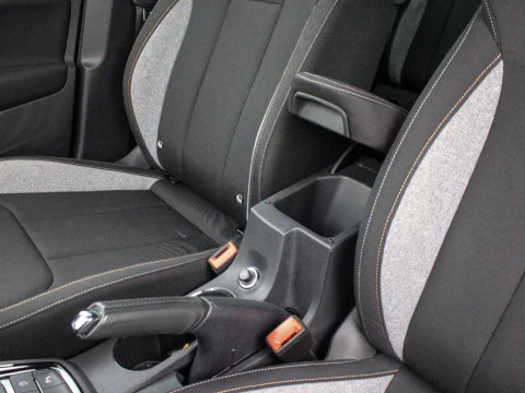 Skoda Kamiq 1.0 TSI 85KW SELECTION 115 5P