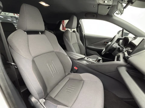 Toyota C-HR 1.8 140H Advance