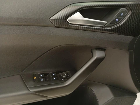 Volkswagen T-Cross Advance 1.0 TSI 81 kW (110 CV)