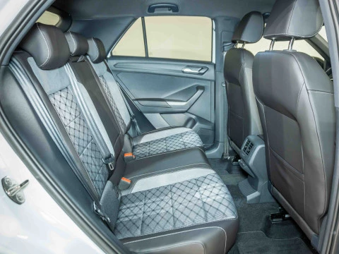 Volkswagen T-Roc R-Line 1.5 TSI 110kW (150CV)