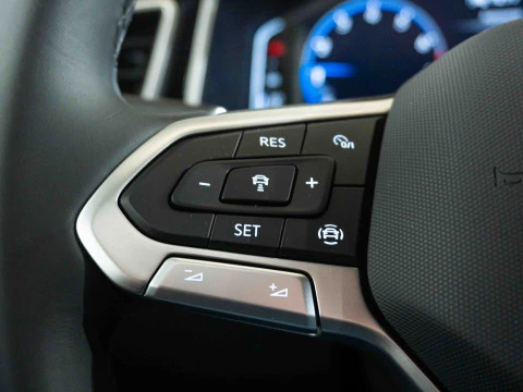 Volkswagen T-Roc R-Line 1.5 TSI 110kW (150CV)