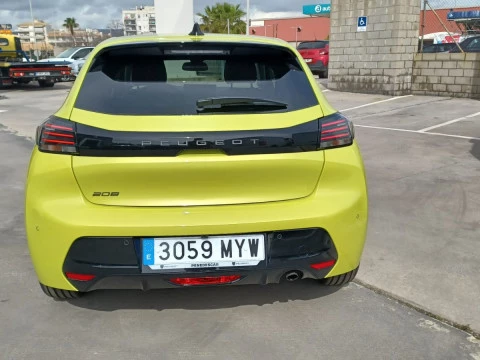 Peugeot 208 Allure Gasolina 100 S&S 6 Vel. MAN