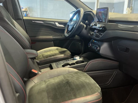 Ford Kuga ST-Line 2.5 Duratec PHEV 165kW Auto