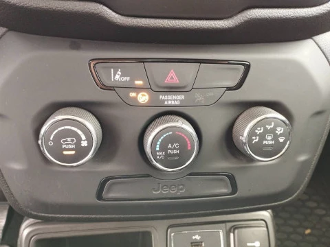 Jeep Renegade 1.0G 88kW Sport 4x2