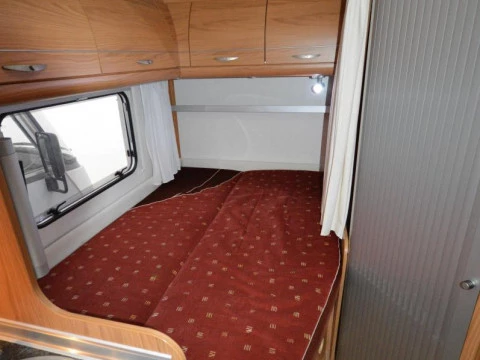 BURSTNER AVIANO L670 AVIANO 670I