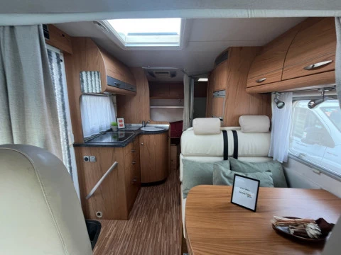 BURSTNER AVIANO L670 AVIANO 670I