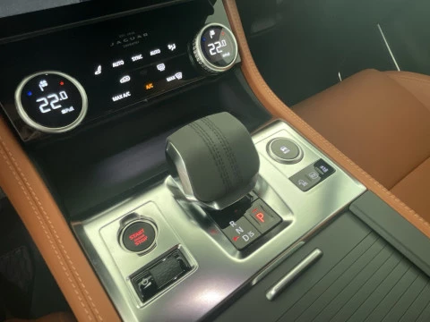 Jaguar F-Pace 2.0 I4 PHEV 404PS AWD Auto R-Dynamic S