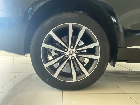 Jaguar F-Pace 2.0 I4 PHEV 404PS AWD Auto R-Dynamic S