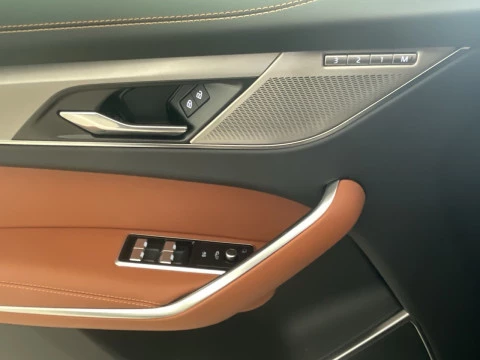 Jaguar F-Pace 2.0 I4 PHEV 404PS AWD Auto R-Dynamic S