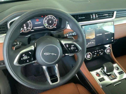 Jaguar F-Pace 2.0 I4 PHEV 404PS AWD Auto R-Dynamic S