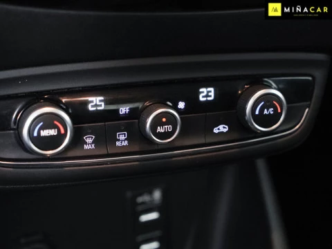 Opel Crossland X 1.2 S&S Design Line 120 Aniversario 81 kW (110 CV)