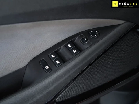 Opel Crossland X 1.2 S&S Design Line 120 Aniversario 81 kW (110 CV)