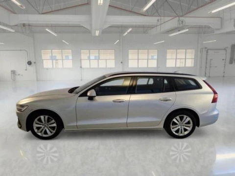 Volvo V60 2.0 B4 (D) Momentum Auto