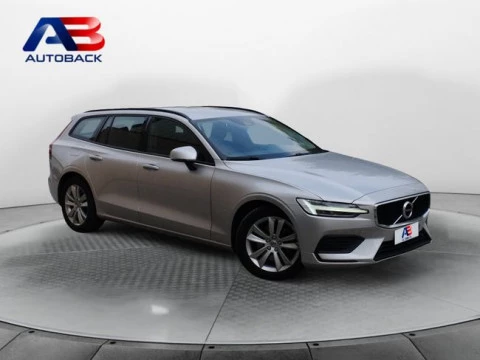 Volvo V60 2.0 B4 (D) Momentum Auto