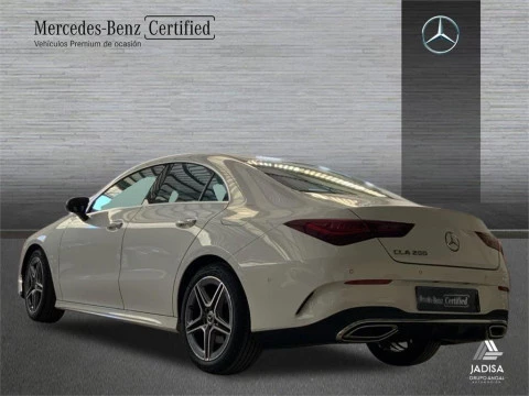 Mercedes-Benz CLA 200