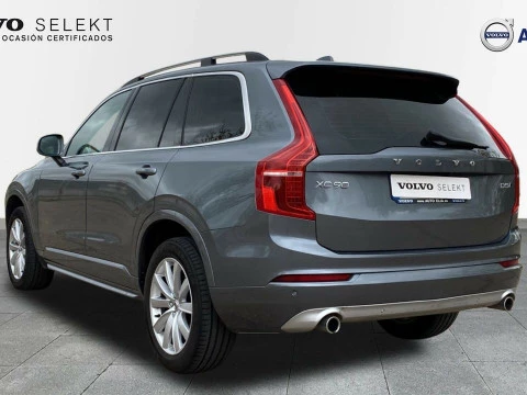 Volvo XC90 2.0 D5 MOMENTUM C 4WD AUTO 5P 7 Plazas