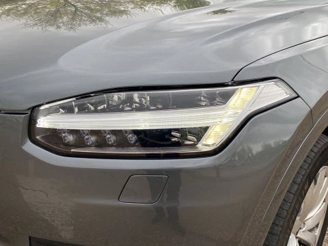 Volvo XC90 2.0 D5 MOMENTUM C 4WD AUTO 5P 7 Plazas