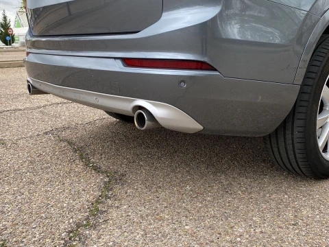 Volvo XC90 2.0 D5 MOMENTUM C 4WD AUTO 5P 7 Plazas