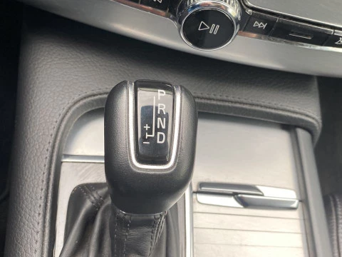 Volvo XC90 2.0 D5 MOMENTUM C 4WD AUTO 5P 7 Plazas