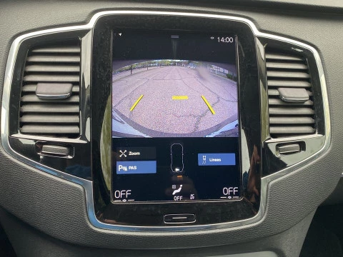 Volvo XC90 2.0 D5 MOMENTUM C 4WD AUTO 5P 7 Plazas