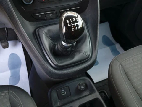 Ford Transit Connect Van 1.5 TDCi 74kW Trend 200 L1 4 Puertas