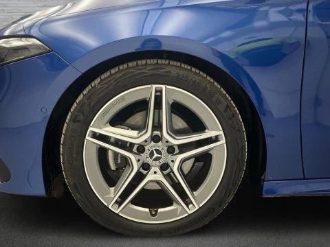 Mercedes-Benz Clase A 200 d Compacto