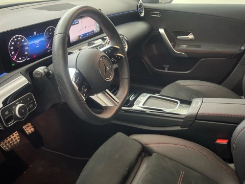 Mercedes-Benz Clase A 200 d Compacto