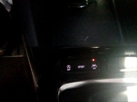 Opel Corsa 1.2 T XHL GS 74 kW (100 CV)