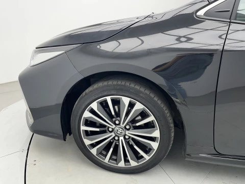 Toyota Corolla Sedán 140H STYLE 