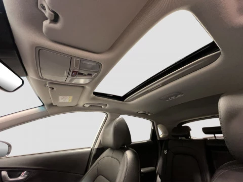 Hyundai Kona Híbrido 1.6 GDI HEV 104 kW (141 CV) 6DCT Style Sky