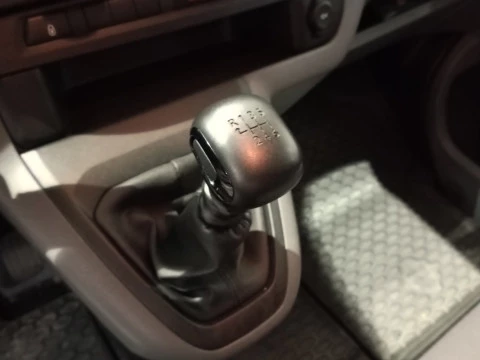 Citroën Jumpy Combi  BlueHDI Talla M Confort 115 S&S