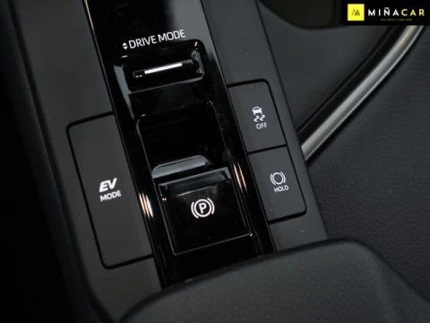 Toyota C-HR 1.8 Advance Hybrid 103 kW (140 CV)