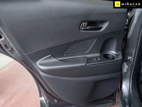 Toyota C-HR 1.8 Advance Hybrid 103 kW (140 CV)