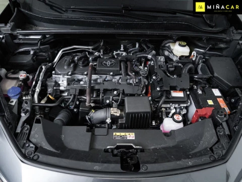 Toyota C-HR 1.8 Advance Hybrid 103 kW (140 CV)