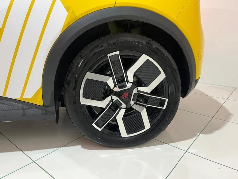 Renault 5 E-Tech Techno 90kW (120CV) Autonomía Urbana