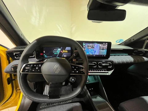Renault 5 E-Tech Techno 90kW (120CV) Autonomía Urbana