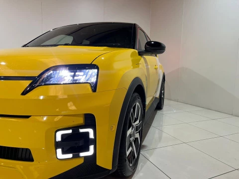 Renault 5 E-Tech Techno 90kW (120CV) Autonomía Urbana