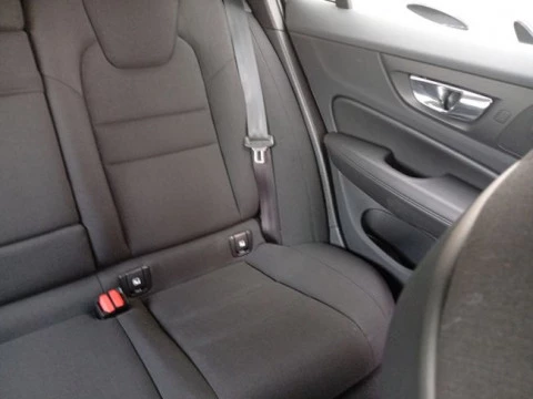 Volvo V60 2.0 T6 AWD Recharge Inscription Auto