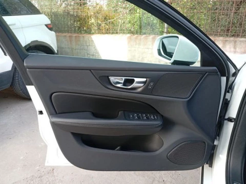 Volvo V60 2.0 T6 AWD Recharge Inscription Auto