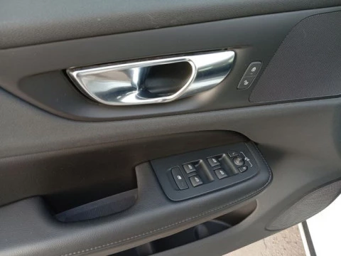 Volvo V60 2.0 T6 AWD Recharge Inscription Auto